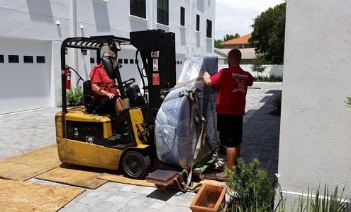 Moving Services in Tampa Florida